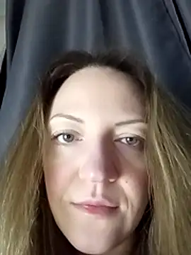 Snapshot of KattyLuuu chatting on 22, 2, 2026 KattyLuuu online show from 22, 2, 2026