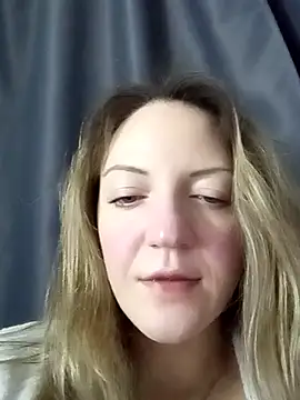 Snapshot of KattyLuuu chatting on 25, 2, 2026 KattyLuuu online show from 25, 2, 2026