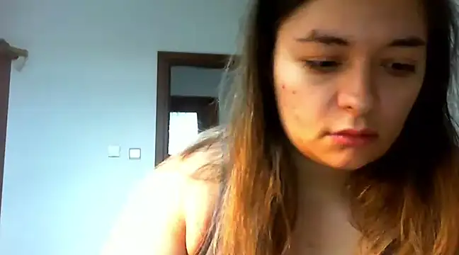 Snapshot of MeganGold chatting on 20, 12, 2024 MeganGold online show from 20, 12, 2024