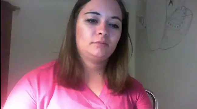 Snapshot of MeganGold chatting on 1, 1, 2025 MeganGold online show from 1, 1, 2025