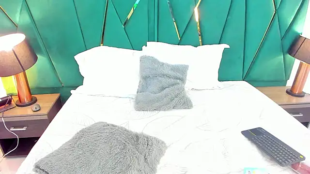 Tamara Myller online show from 18, 3, 2025