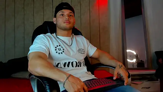 Snapshot of jeicob_gagnon chatting on 29, 9, 2025 jeicob gagnon online show from 29, 9, 2025