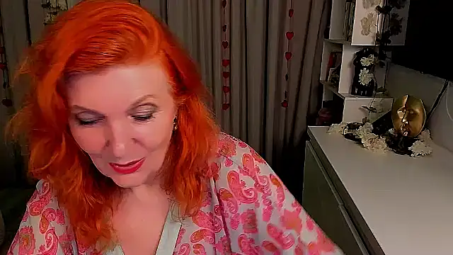 Snapshot of Fire-Fox-One chatting on 6, 10, 2025 Fire-Fox-One online show from 6, 10, 2025