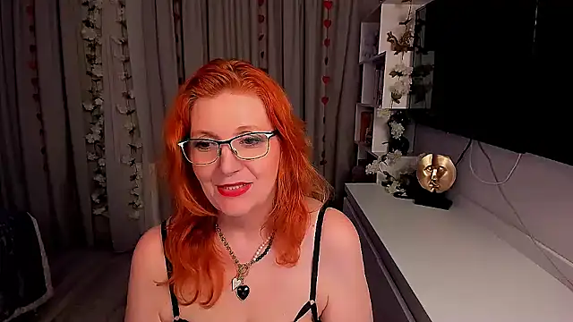 Snapshot of Fire-Fox-One chatting on 11, 10, 2025 Fire-Fox-One online show from 11, 10, 2025