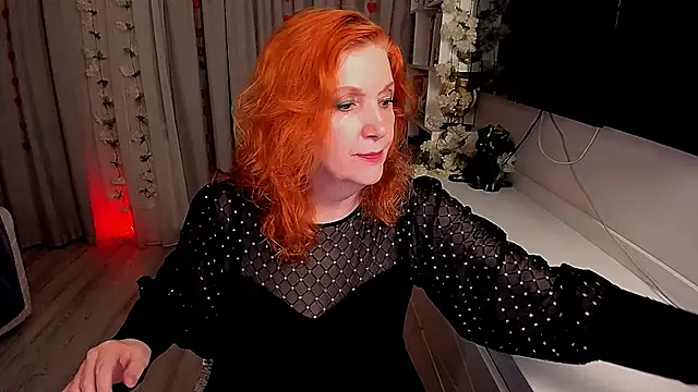 Snapshot of Fire-Fox-One chatting on 20, 10, 2025 Fire-Fox-One online show from 20, 10, 2025