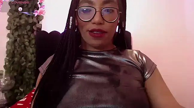 AmyBriiggs online show from 2, 2, 2025