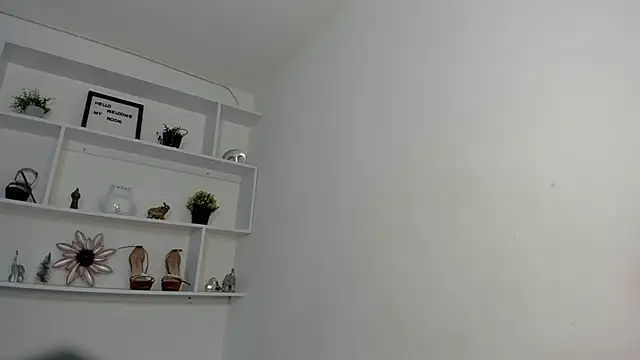 Zizi-campbel online show from 25, 12, 2024