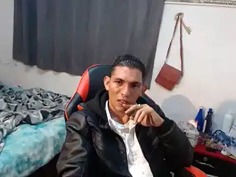 Snapshot of chayanne_odisea chatting on 17, 10, 2025 chayanne odisea online show from 17, 10, 2025