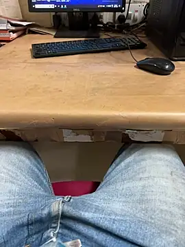 Snapshot of Hillz_king_98 chatting on 27, 1, 2025 Hillz king 98 online show from 27, 1, 2025