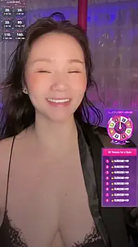 Snapshot of baobaomiqi_linger chatting on 22, 9, 2025 baobaomiqi linger online show from 22, 9, 2025