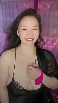 Snapshot of baobaomiqi_linger chatting on 24, 9, 2025 baobaomiqi linger online show from 24, 9, 2025