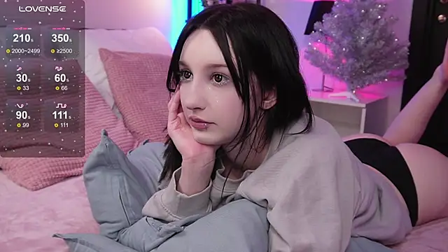 Lissa Meow  online show from 22, 12, 2024