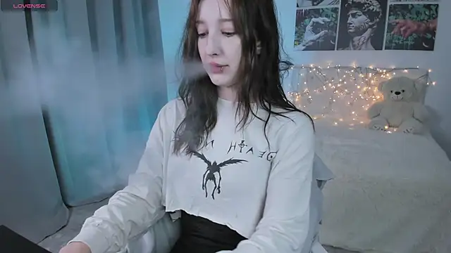 Lissa Meow  online show from 18, 9, 2025