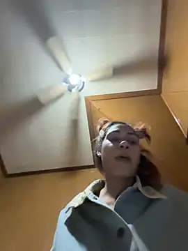 Snapshot of carmelbbyx22 chatting on 15, 3, 2026 carmelbbyx22 online show from 15, 3, 2026