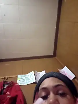 Snapshot of carmelbbyx22 chatting on 6, 4, 2026 carmelbbyx22 online show from 6, 4, 2026