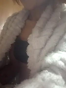 Snapshot of carmelbbyx22 chatting on 10, 4, 2026 carmelbbyx22 online show from 10, 4, 2026