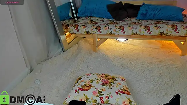 Cheryl  Brown online show from 4, 12, 2025