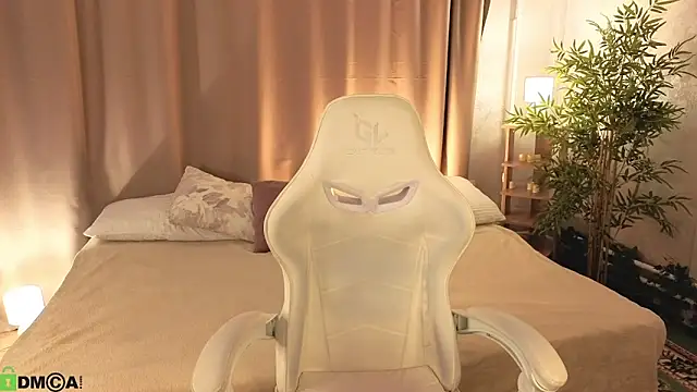 Cheryl  Brown online show from 14, 4, 2026