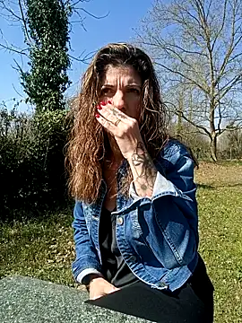 sansan2411 online show from 19, 3, 2026