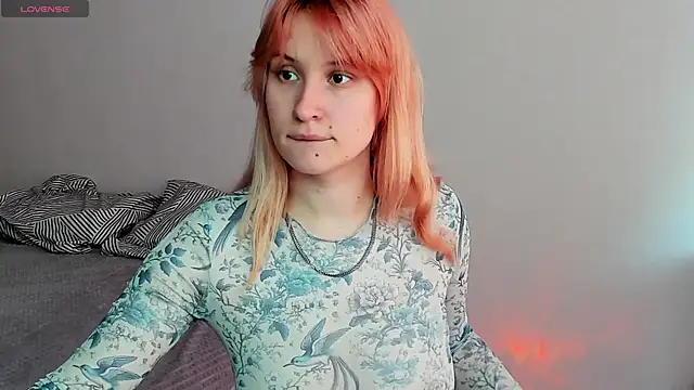 Snapshot of Sweet_white_chocolate chatting on 25, 5, 2026 Sweet white chocolate online show from 25, 5, 2026