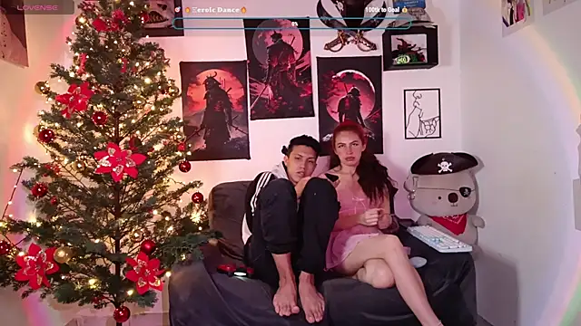 Ambar and daimon  online show from 4, 12, 2025