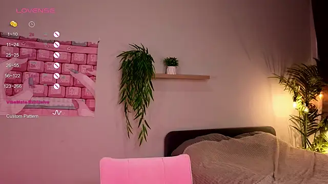 YumiYammy online show from 8, 3, 2025