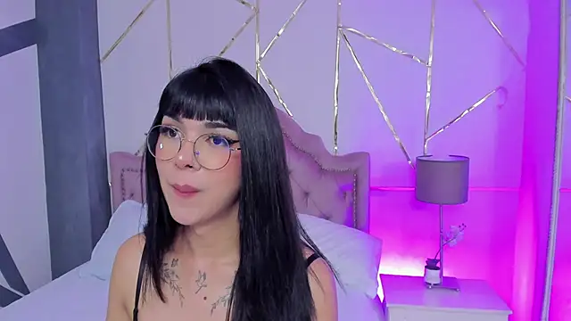 RoseCassie online show from 7, 2, 2025