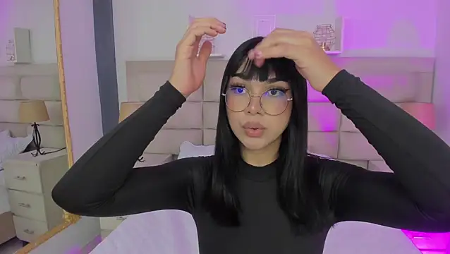 RoseCassie online show from 9, 2, 2025