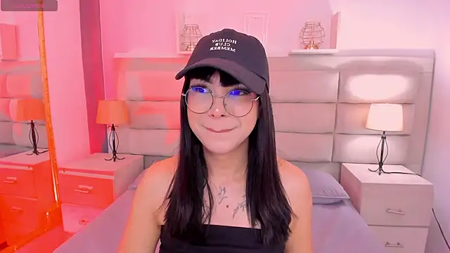 RoseCassie online show from 2, 3, 2025