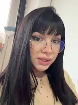 RoseCassie online show from 11, 3, 2025