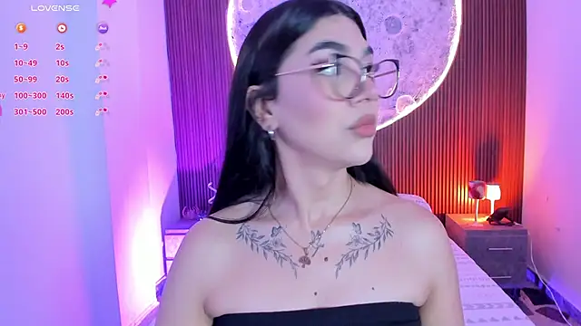 Snapshot of RoseCassie chatting on 18, 6, 2026 RoseCassie online show from 18, 6, 2026