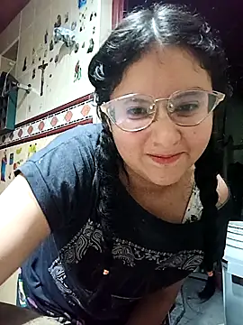 Snapshot of valentina568 chatting on 30, 11, 2025 valentina568 online show from 30, 11, 2025