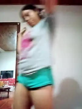 Snapshot of valentina568 chatting on 30, 11, 2025 valentina568 online show from 30, 11, 2025