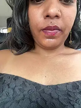 priyadevi17 online show from 5, 3, 2025