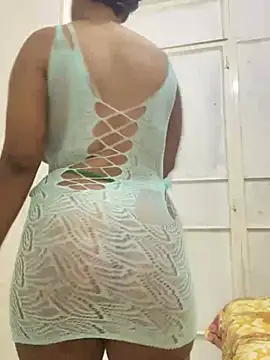 Snapshot of beverlyxxxx chatting on 10, 1, 2025 beverlyxxxx online show from 10, 1, 2025