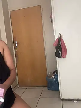 Snapshot of beverlyxxxx chatting on 16, 1, 2025 beverlyxxxx online show from 16, 1, 2025