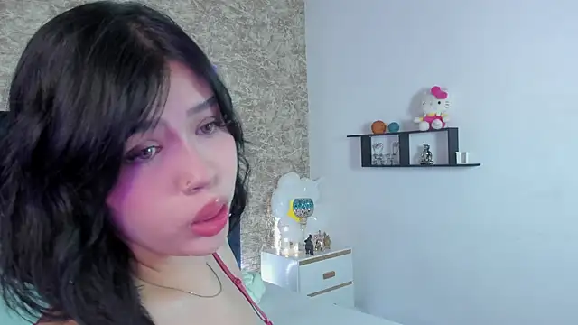 Lily Woodz online show from 24, 11, 2025