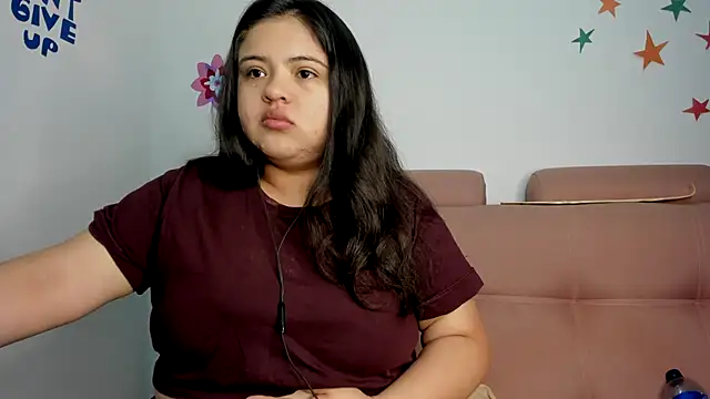 Snapshot of lizzie_c chatting on 11, 5, 2026 lizzie c online show from 11, 5, 2026