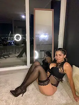 AlejandritaMilano online show from 8, 3, 2026