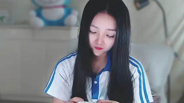 Snapshot of xiao-xiao-D chatting on 7, 2, 2025 xiao-xiao-D online show from 7, 2, 2025