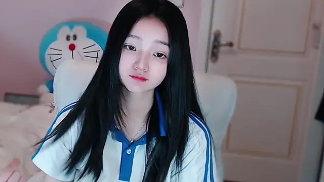 Snapshot of xiao-xiao-D chatting on 6, 3, 2025 xiao-xiao-D online show from 6, 3, 2025