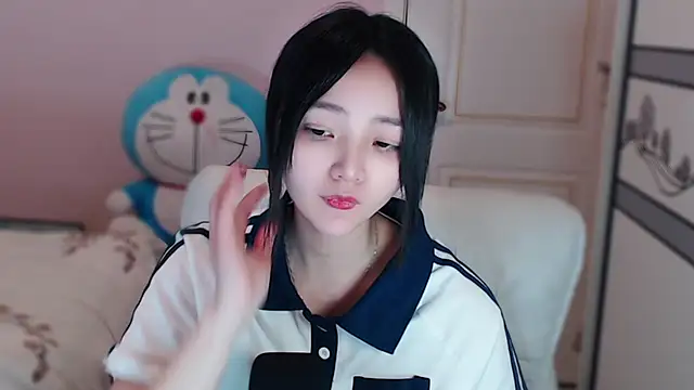 Snapshot of xiao-xiao-D chatting on 10, 3, 2025 xiao-xiao-D online show from 10, 3, 2025