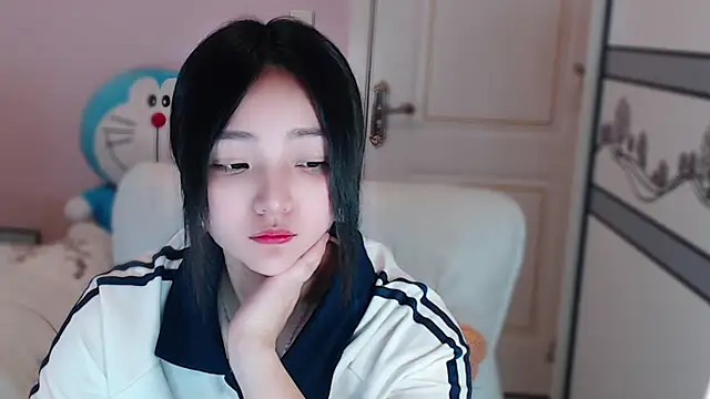 Snapshot of xiao-xiao-D chatting on 10, 3, 2025 xiao-xiao-D online show from 10, 3, 2025