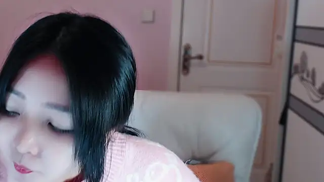 Snapshot of xiao-xiao-D chatting on 14, 3, 2025 xiao-xiao-D online show from 14, 3, 2025