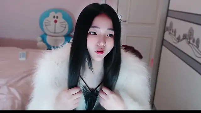 Snapshot of xiao-xiao-D chatting on 6, 11, 2025 xiao-xiao-D online show from 6, 11, 2025