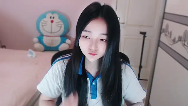 Snapshot of xiao-xiao-D chatting on 2, 12, 2025 xiao-xiao-D online show from 2, 12, 2025