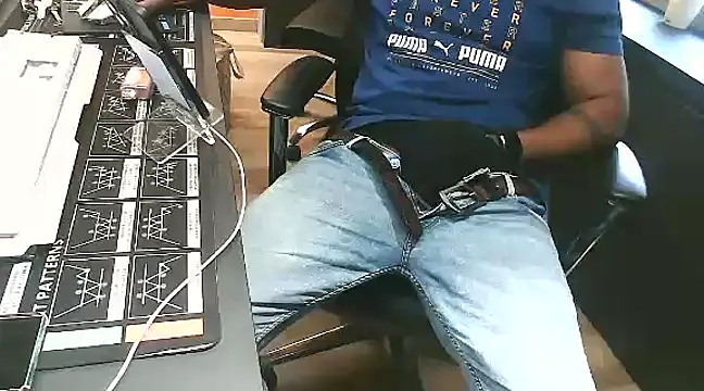 Snapshot of Nil_Talreja chatting on 21, 1, 2025 Nil Talreja online show from 21, 1, 2025