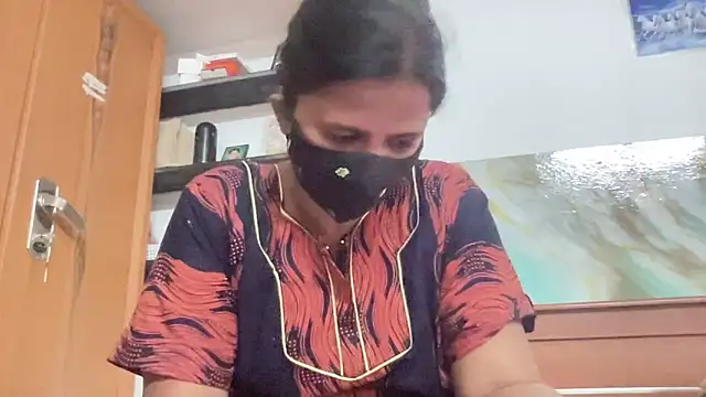 Snapshot of Tamil_Sanjana_ chatting on 8, 2, 2026 Tamil Sanjana online show from 8, 2, 2026