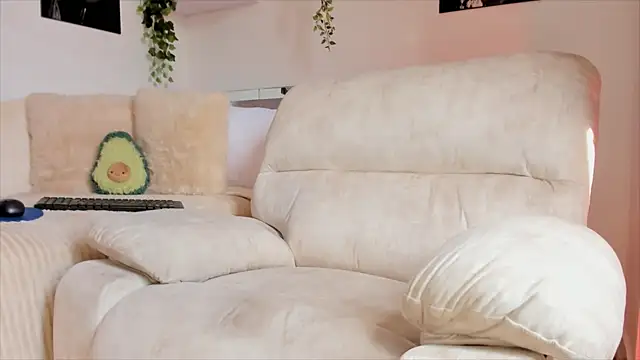 Alissonroses online show from 26, 2, 2025