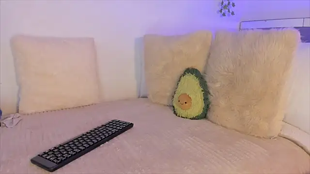 Alissonroses online show from 7, 3, 2025